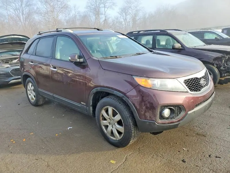 2012 KIA SORENTO BASE  