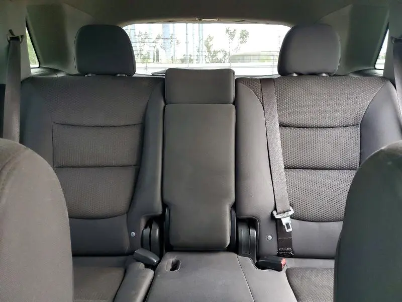 2011 KIA SORENTO LX  