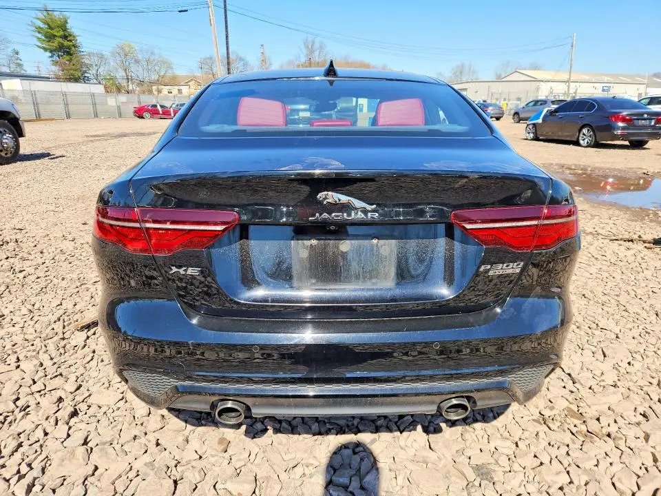 2020 JAGUAR XE R-DYNAMIC S  