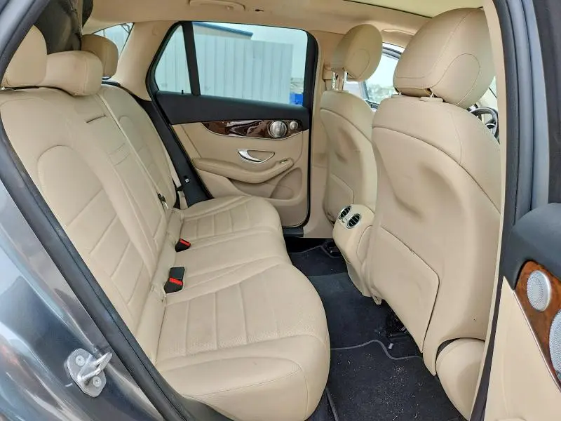 2017 MERCEDES-BENZ GLC 300  