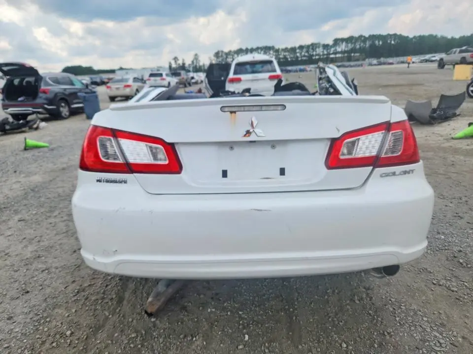 2012 MITSUBISHI GALANT ES  