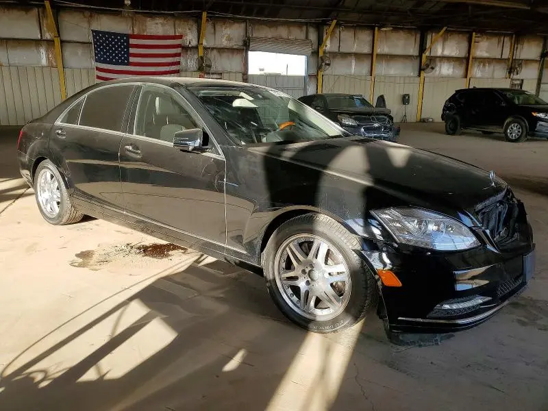 2010 MERCEDES-BENZ S 550  