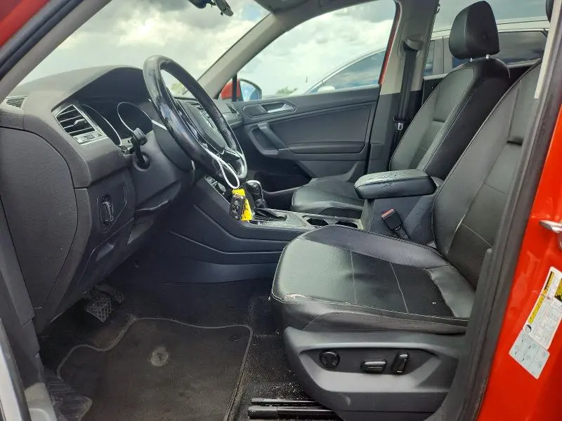 2018 VOLKSWAGEN TIGUAN SE  
