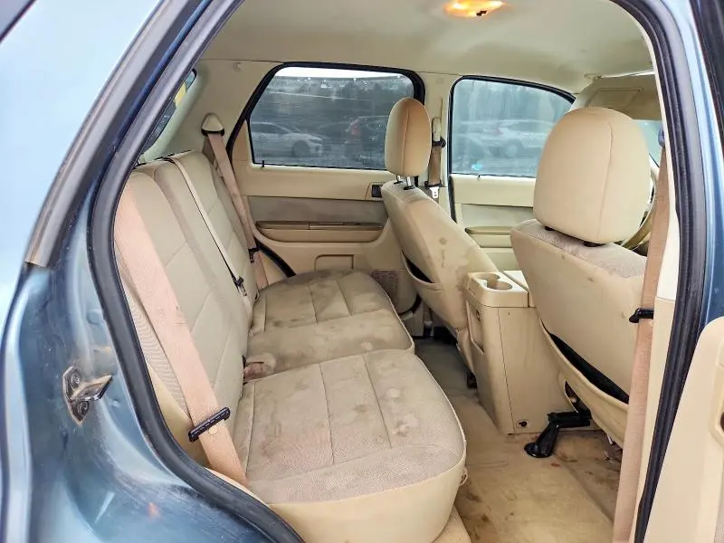 2010 FORD ESCAPE XLT  