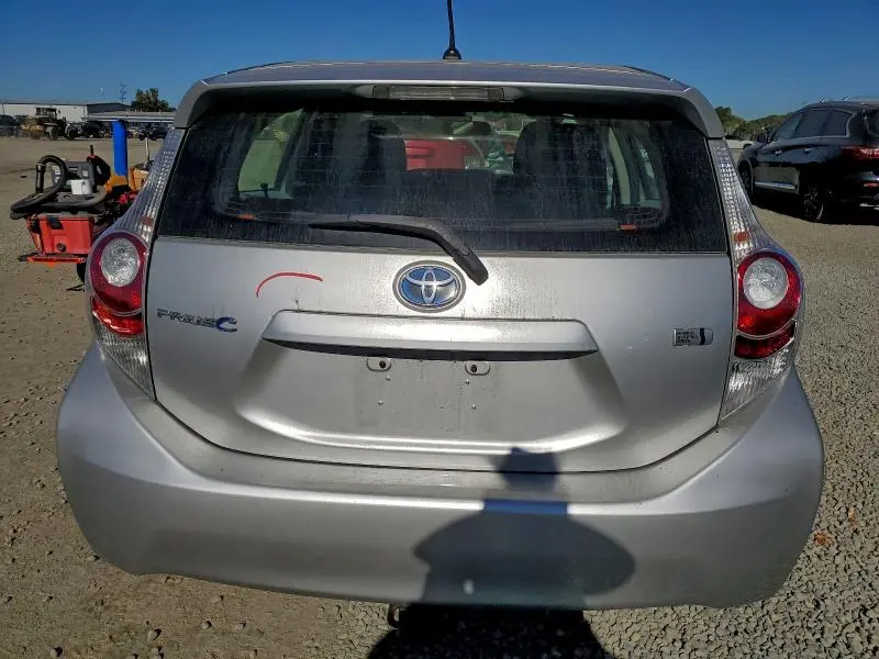 2013 TOYOTA PRIUS C   