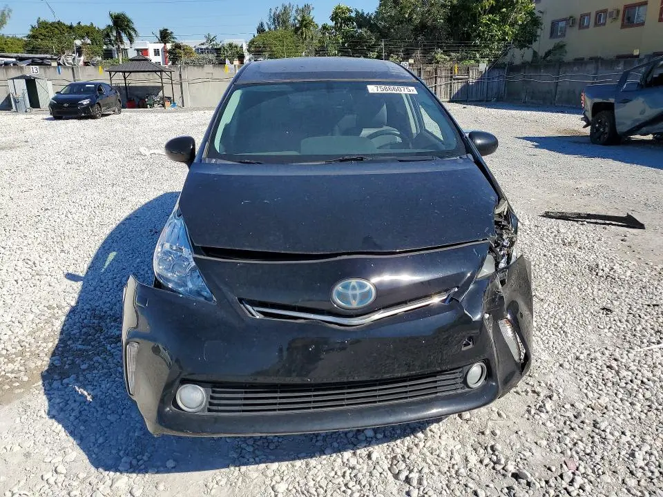 2012 TOYOTA PRIUS V FIVE  