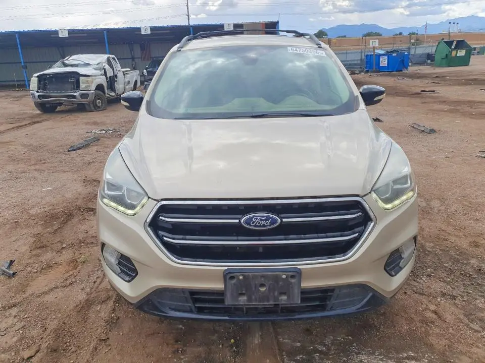 2017 FORD ESCAPE TITANIUM  