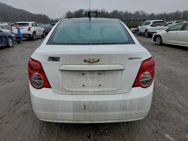 2012 CHEVROLET SONIC LS  