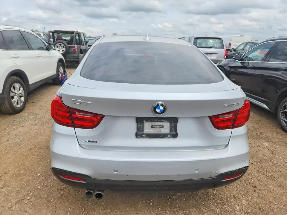 2015 BMW 328 XIGT  