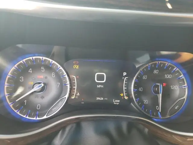 2022 CHRYSLER PACIFICA P