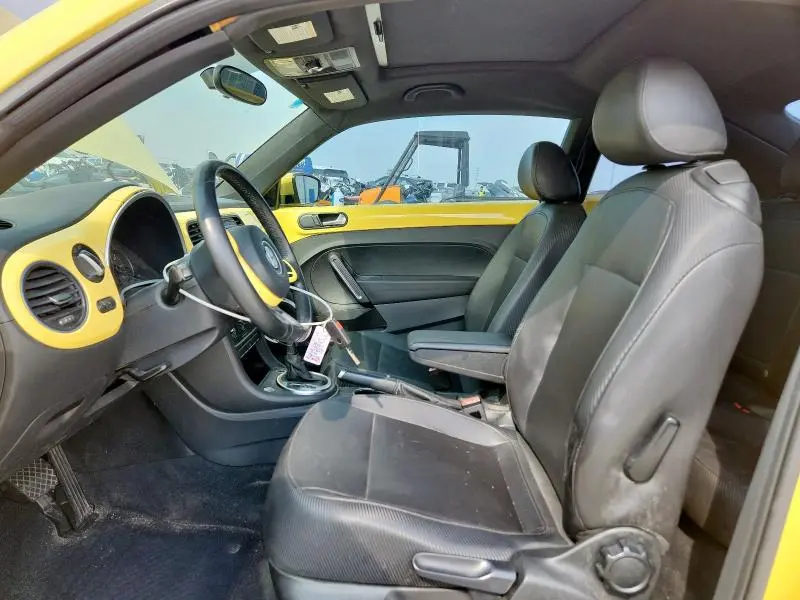 2012 VOLKSWAGEN BEETLE   