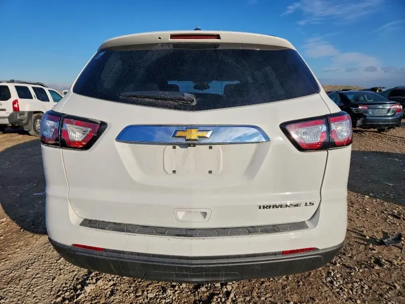 2016 CHEVROLET TRAVERSE LS  