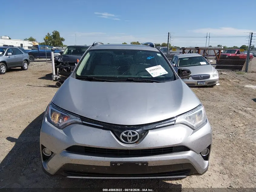 2016 TOYOTA RAV4 XLE