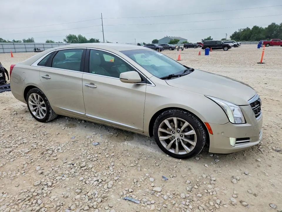 2016 CADILLAC XTS LUXURY COLLECTION  