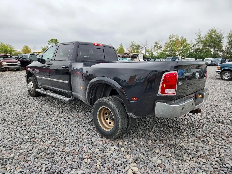 2015 RAM 3500 LARAMIE  