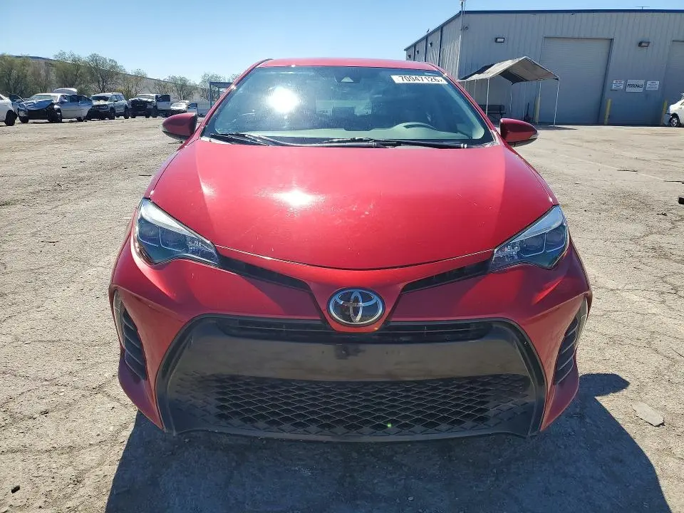 2019 TOYOTA COROLLA SE  