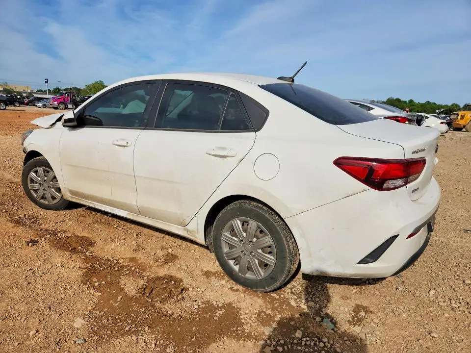 2021 KIA RIO LX  