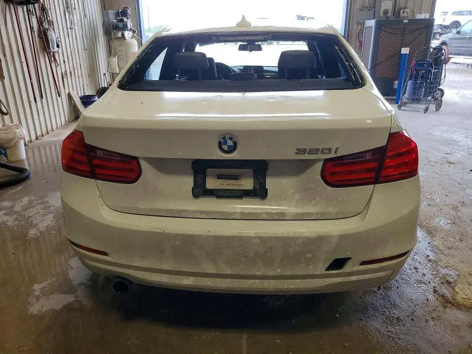 2014 BMW 320 I  