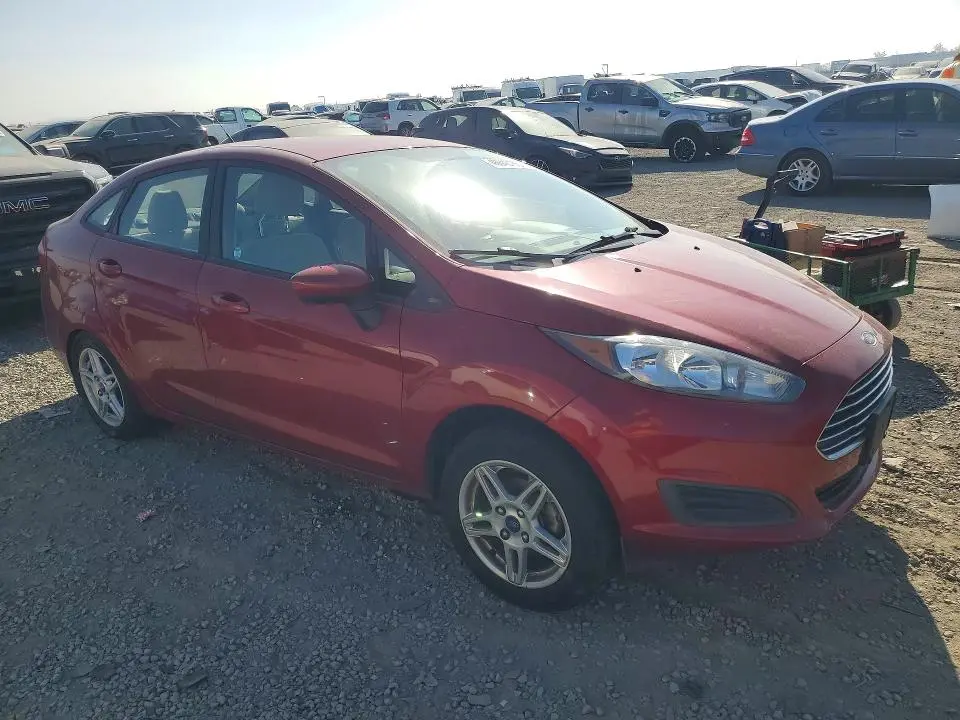 2017 FORD FIESTA SE  