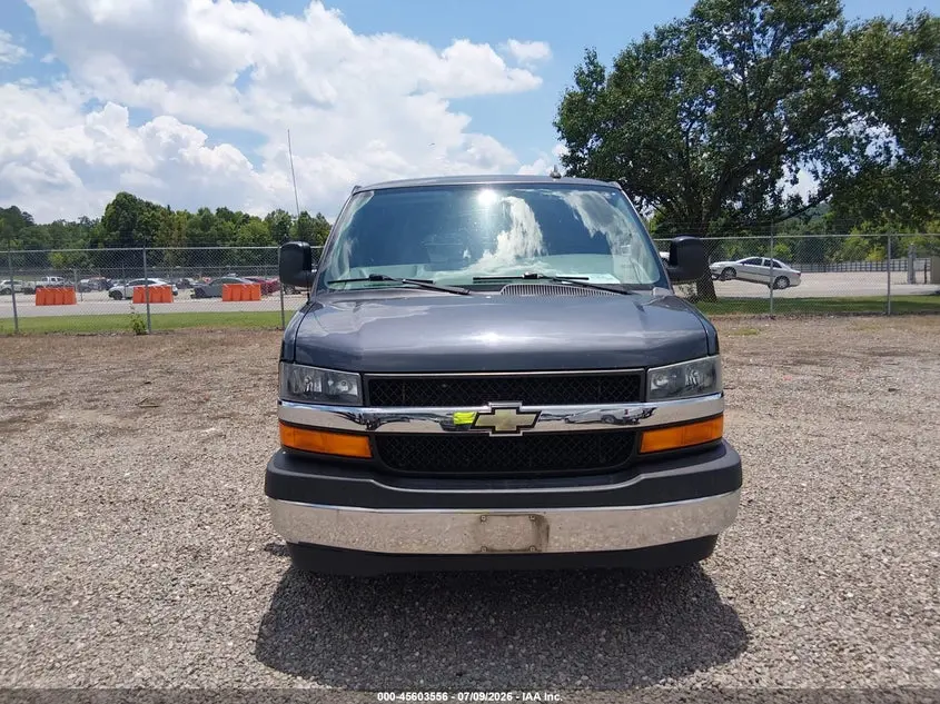 2017 CHEVROLET EXPRESS 3500 LT