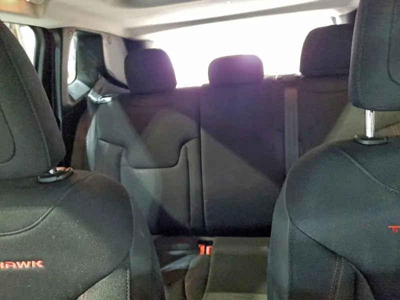 2015 JEEP RENEGADE TRAILHAWK  