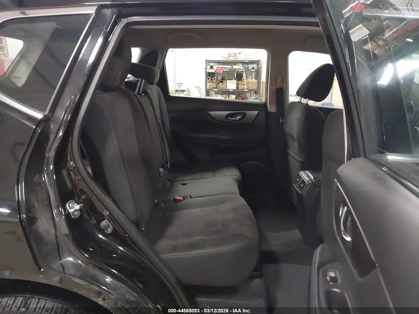 2015 NISSAN ROGUE S