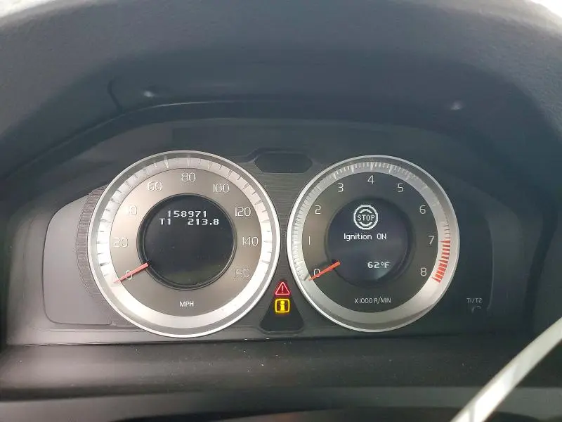 2012 VOLVO S60 T5  
