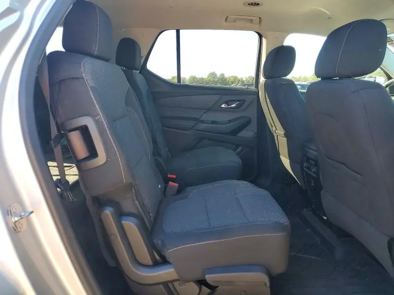 2019 CHEVROLET TRAVERSE LT  