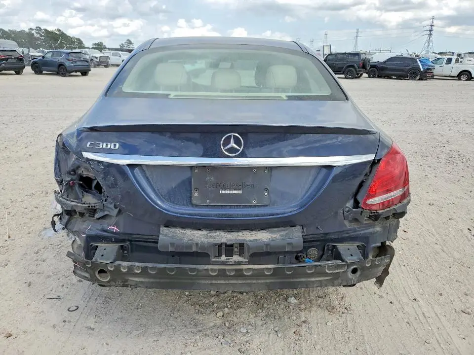 2016 MERCEDES-BENZ C 300  