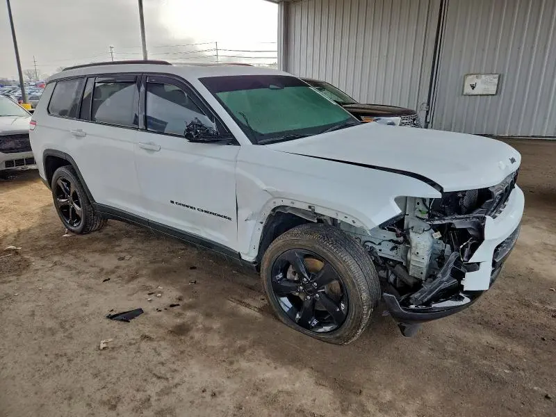 2023 JEEP GRAND CHEROKEE L LAREDO  