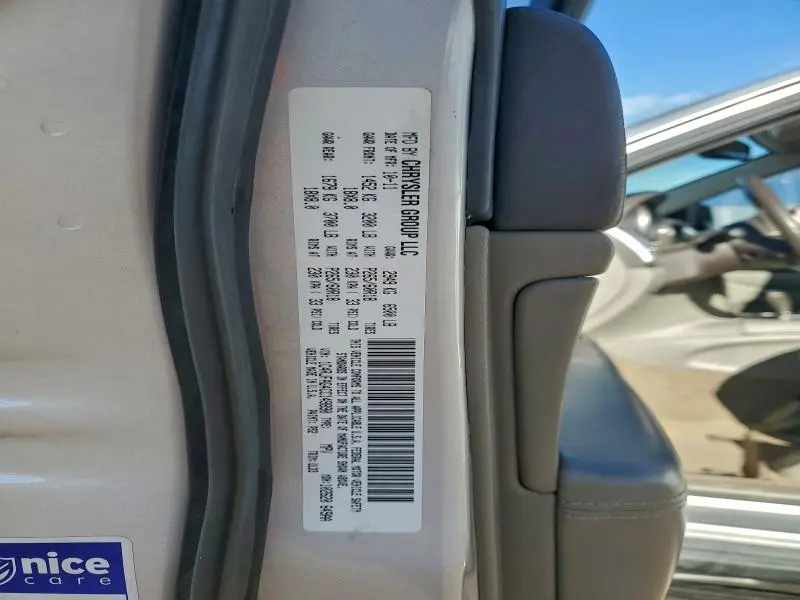 2012 JEEP GRAND CHEROKEE LAREDO  