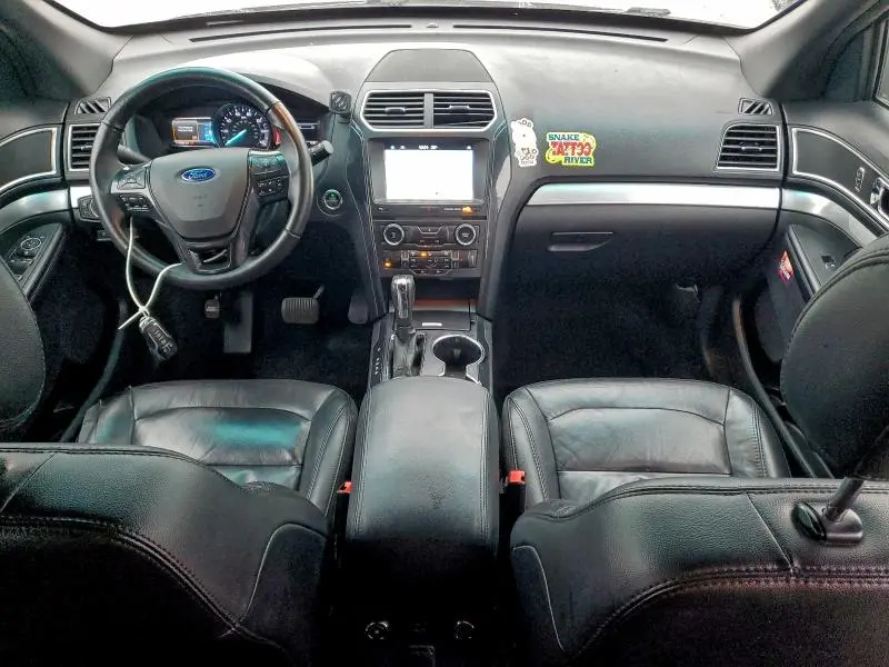 2017 FORD EXPLORER XLT  