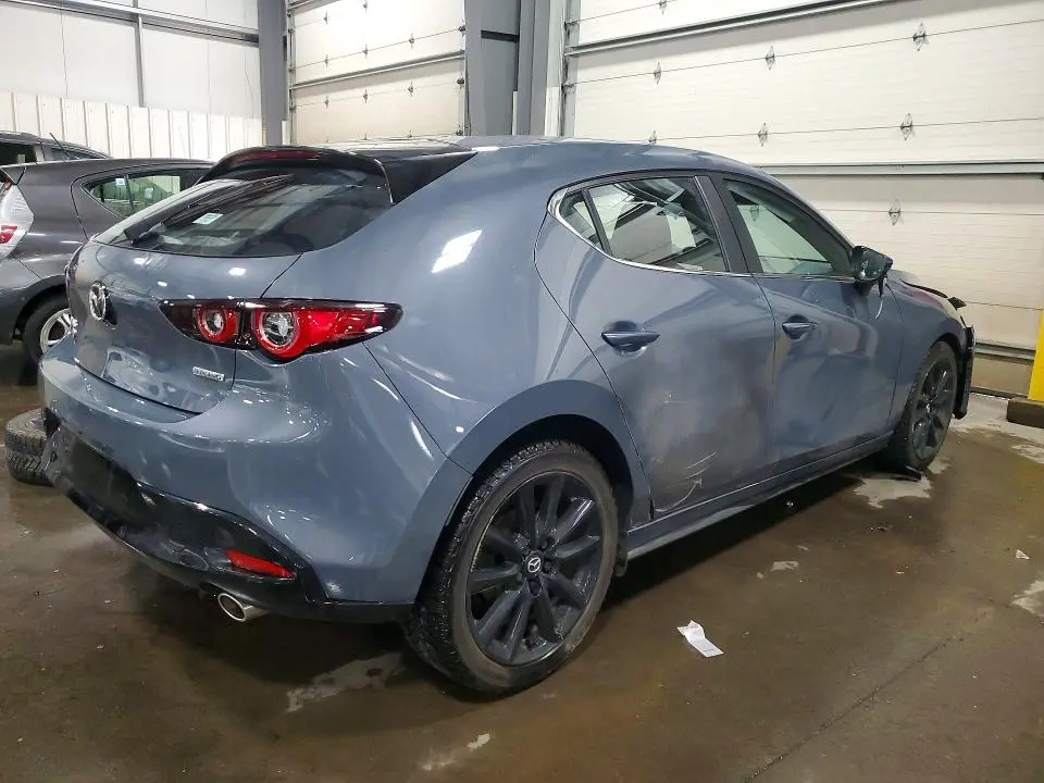 2024 MAZDA 3 PREFERRED  