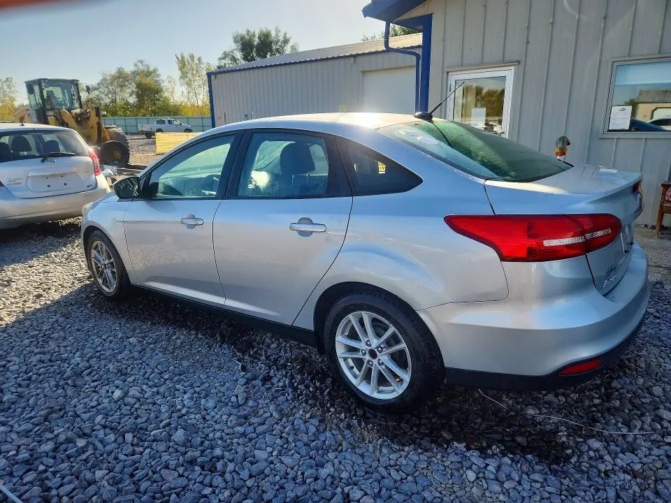 2017 FORD FOCUS SE  