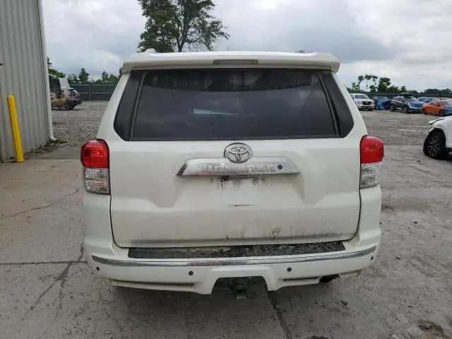 2013 TOYOTA 4RUNNER SR5  
