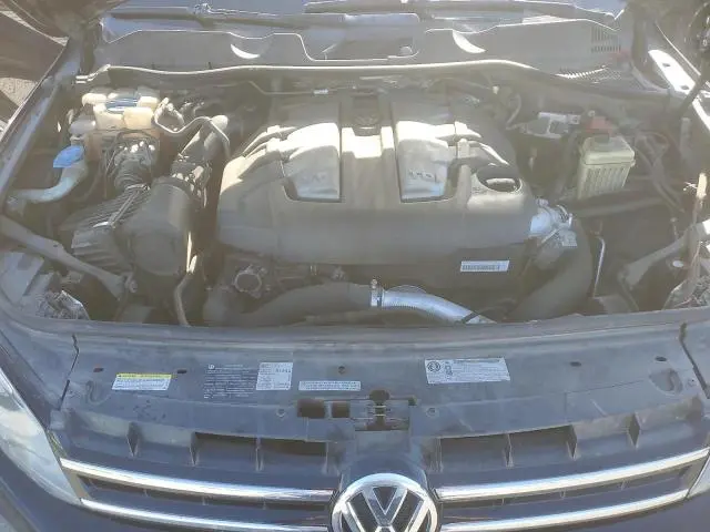 2012 VOLKSWAGEN TOUAREG V6 TDI  