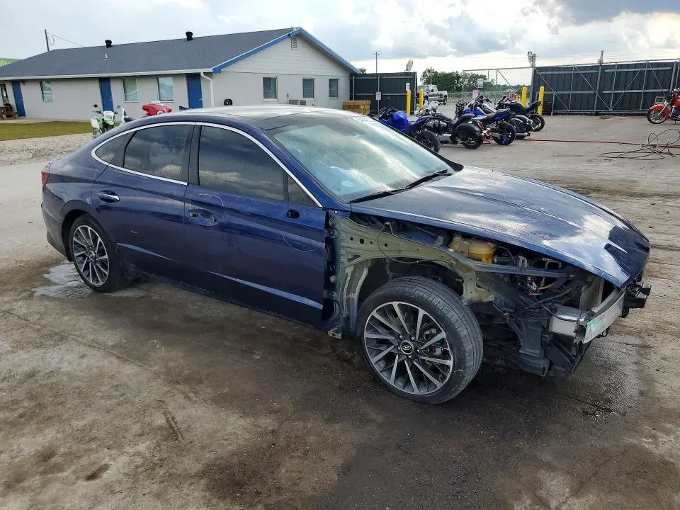 2022 HYUNDAI SONATA LIMITED  