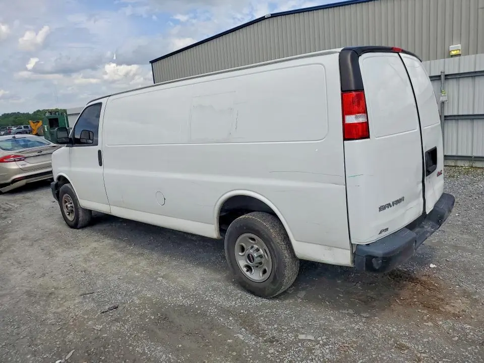 2023 GMC SAVANA G2500  