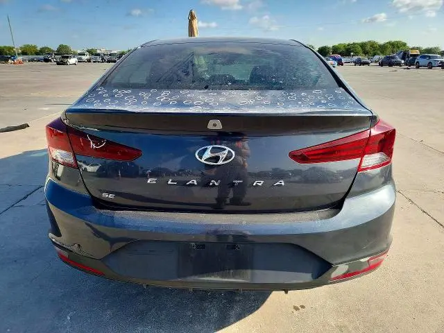 2020 HYUNDAI ELANTRA SE  