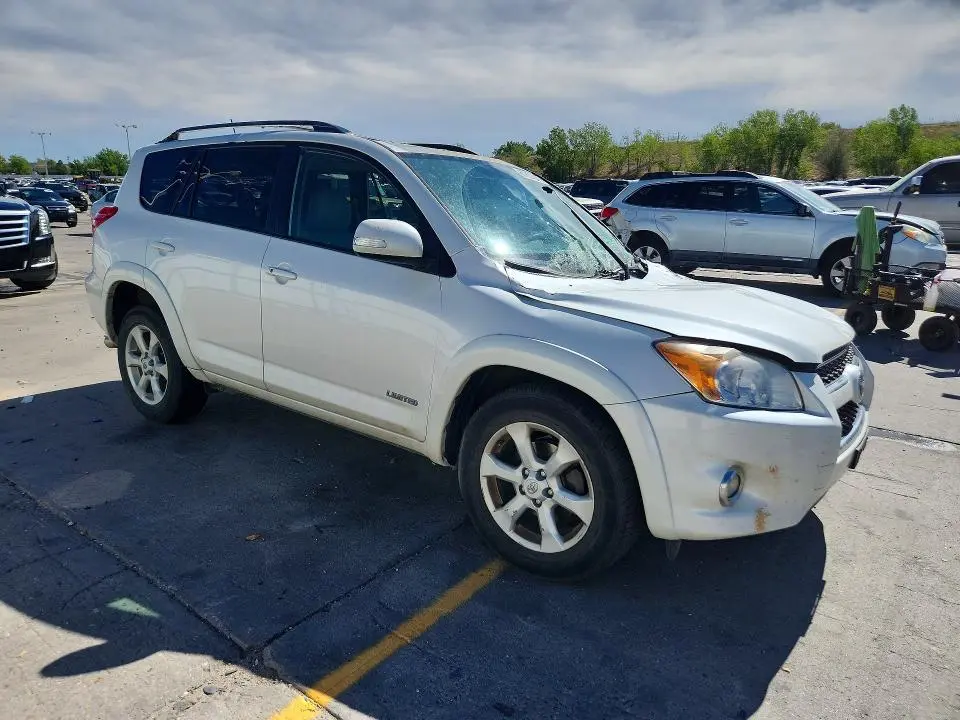 2011 TOYOTA RAV4 LIMITED  