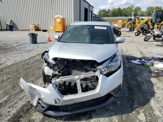 2019 NISSAN KICKS S  