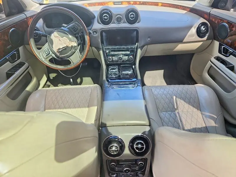 2016 JAGUAR XJL PORTFOLIO  