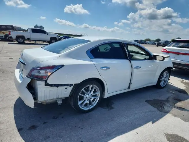 2012 NISSAN MAXIMA S  