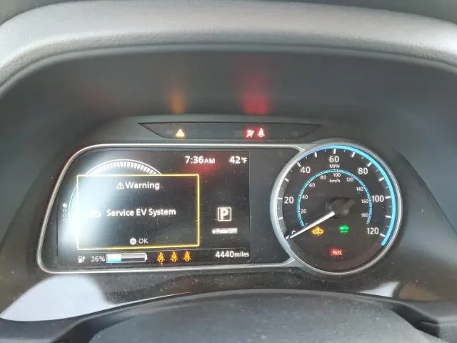 2025 NISSAN LEAF SV PLUS  