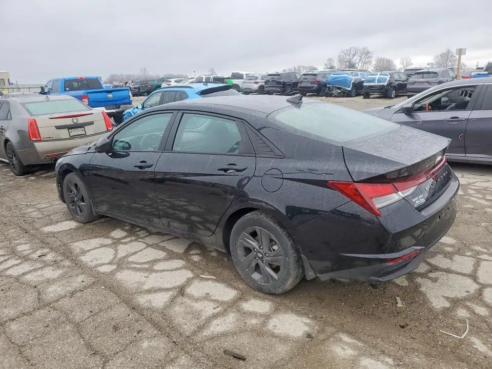 2022 HYUNDAI ELANTRA SEL  