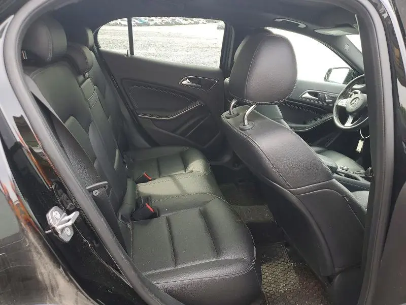 2018 MERCEDES-BENZ GLA 250 4MATIC  
