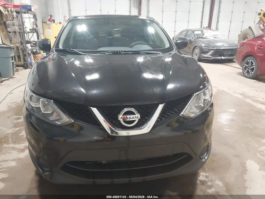 2017 NISSAN ROGUE SPORT S