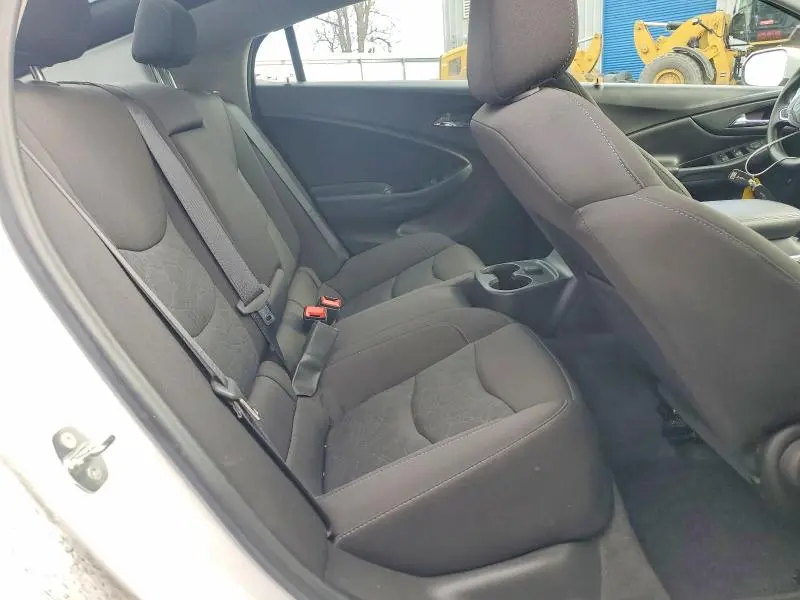 2018 CHEVROLET VOLT LT  