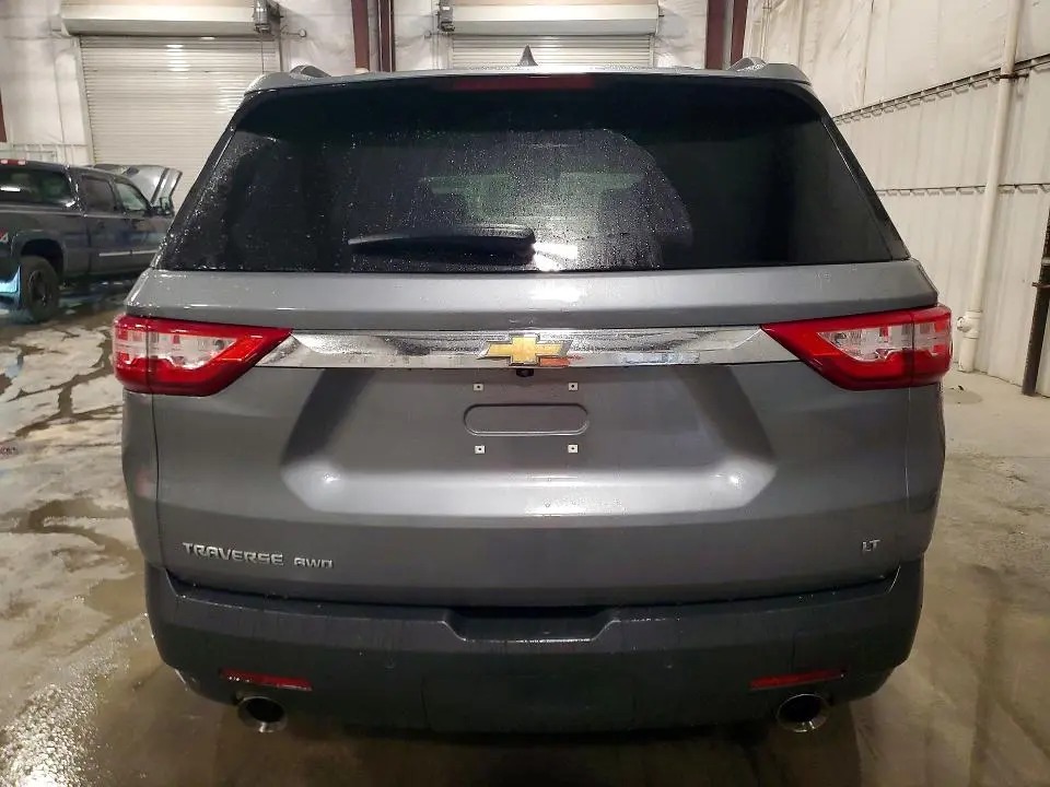 2020 CHEVROLET TRAVERSE LT  