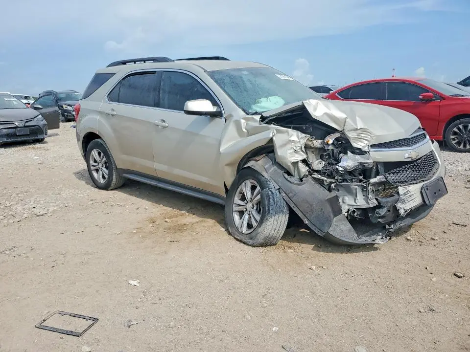 2013 CHEVROLET EQUINOX LT  